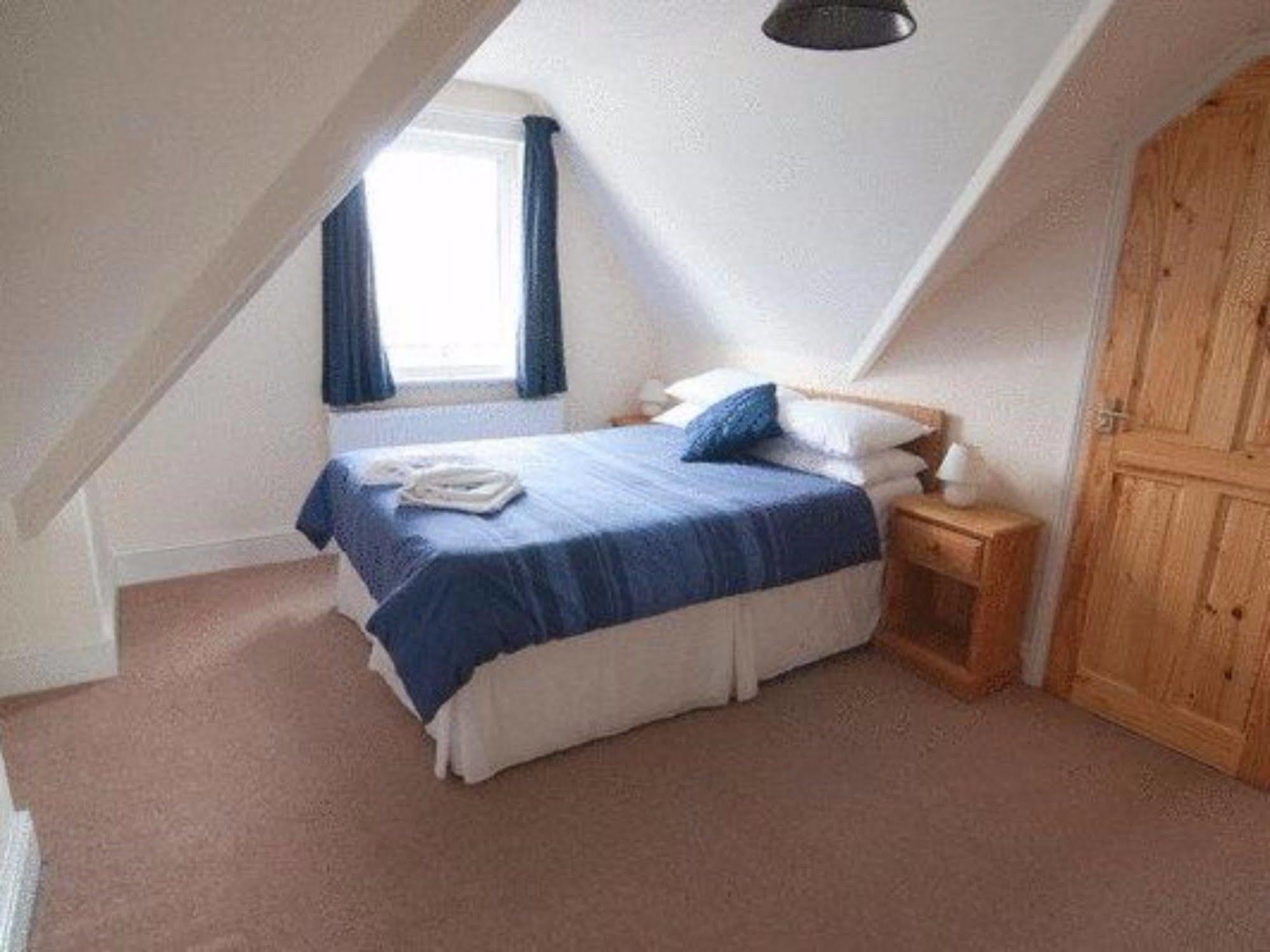 A & B Ltd 3* Cambridge